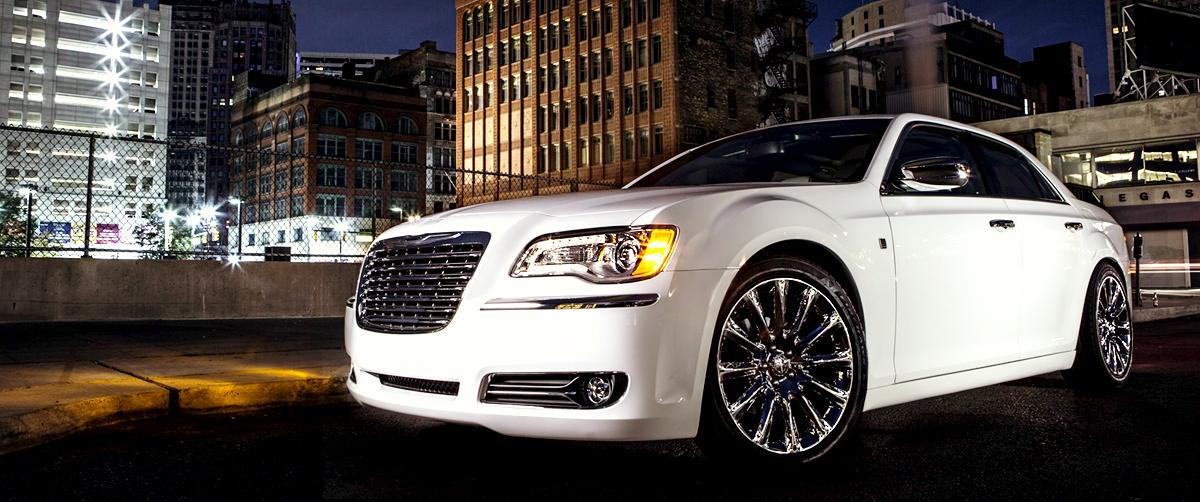 Chrysler 300C: Luxury with American Muscle!