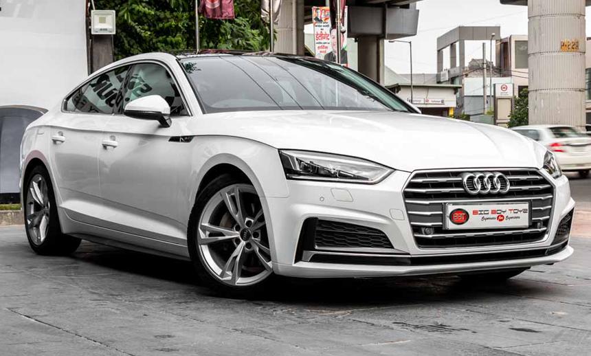 Audi A5 Sportback: The Lead Runner