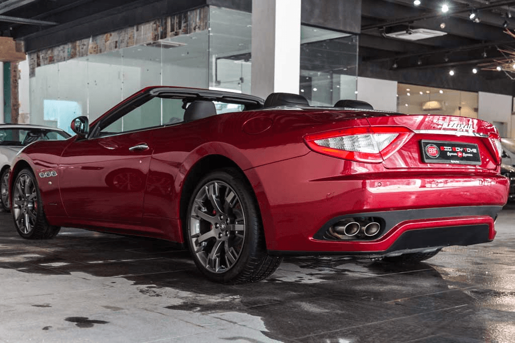 Maserati Gran Cabrio Review: Truly Italian