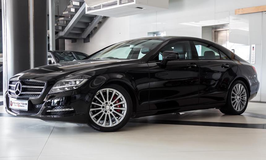 The Black fox : Mercedes CLS 350