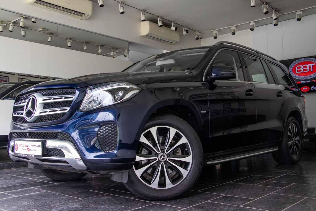 Hold the gear because the exquisite Mercedes is here
