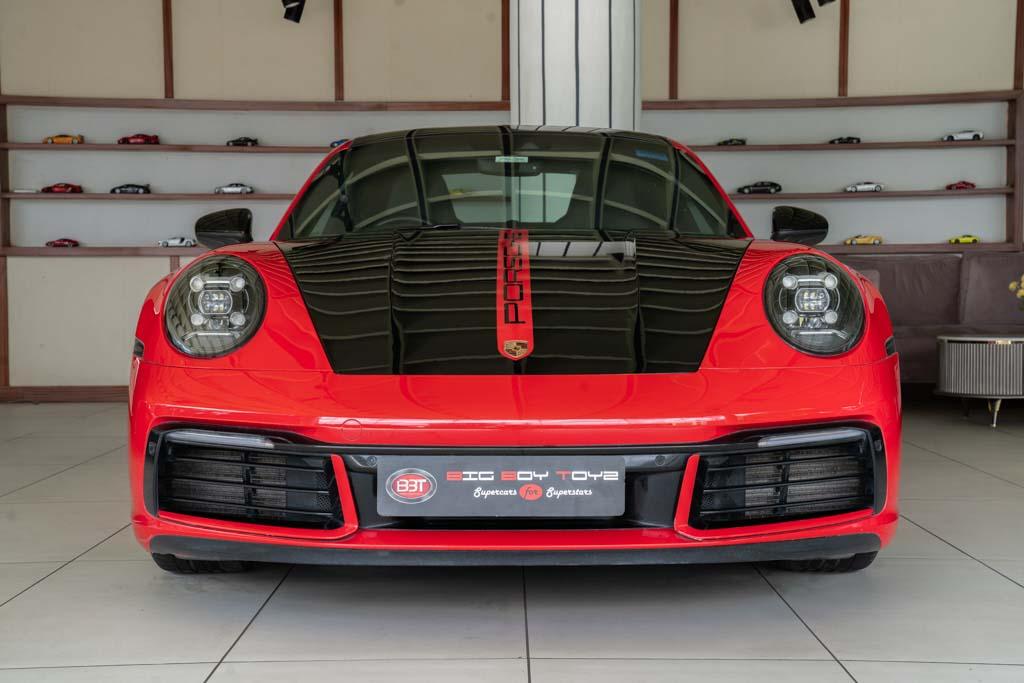 Porsche 992 911 Carrera