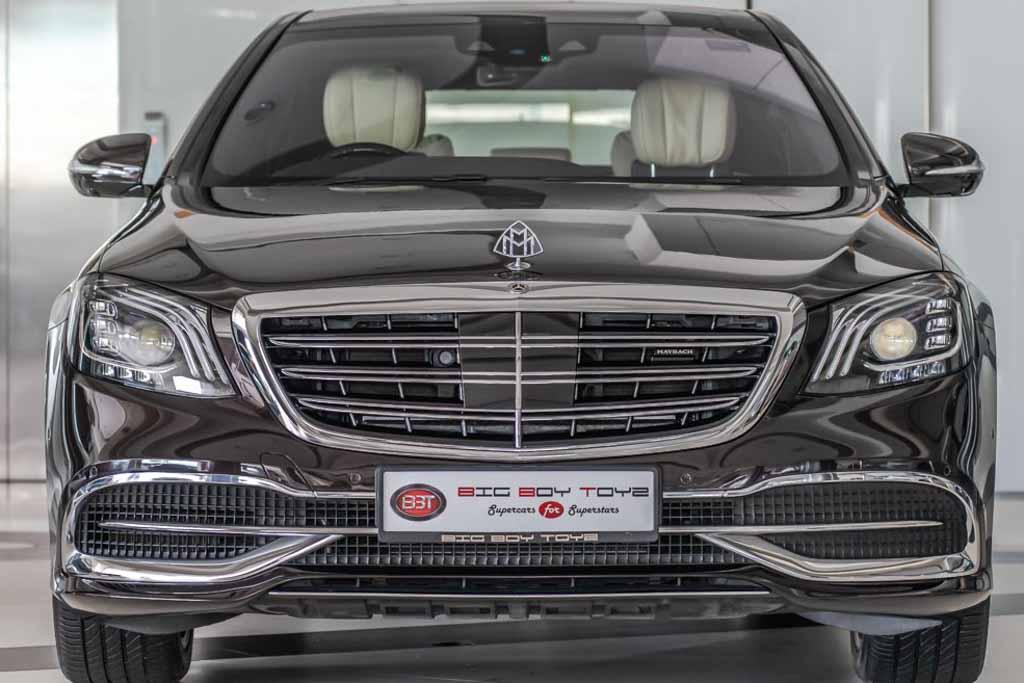 MERCEDES MAYBACH S560