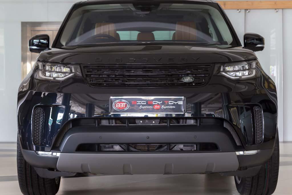 2016 Land Rover Discovery First Edition 