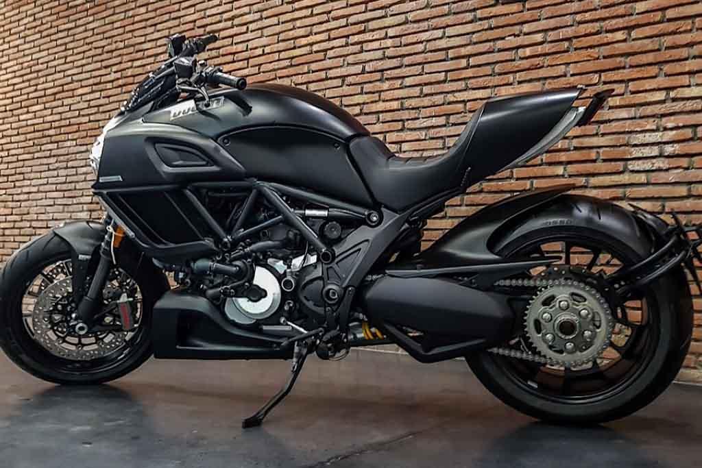 Ducati Diavel