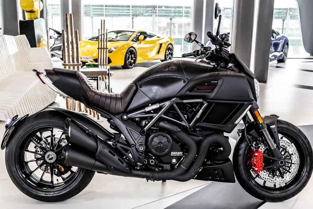 2017 Ducati Diavel Diesel