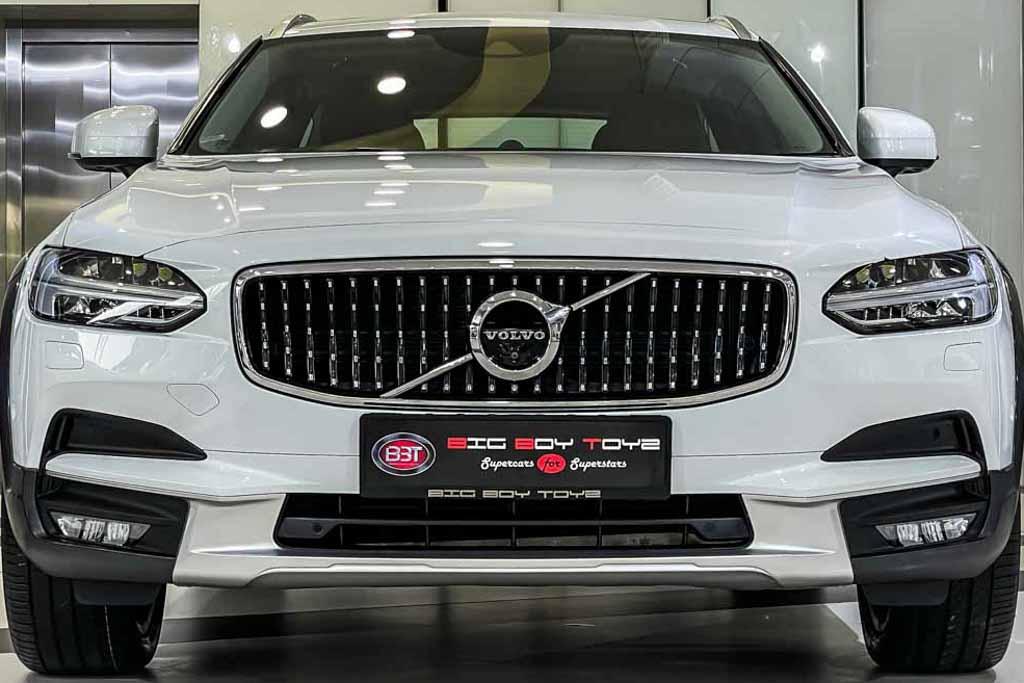 Volvo V90 Cross Country Inscription