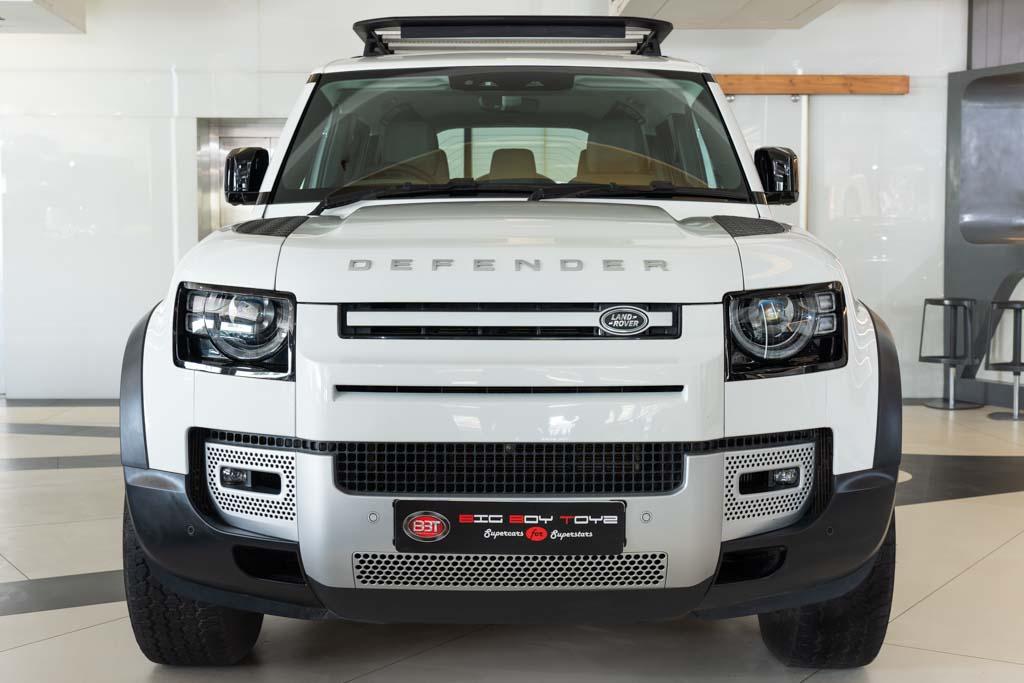 LAND ROVER DEFENDER 110 P300 SE