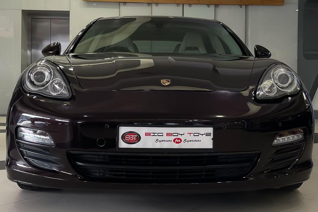 PORSCHE PANAMERA 