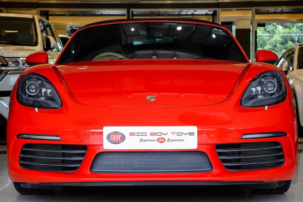 Porsche 718 Boxster 