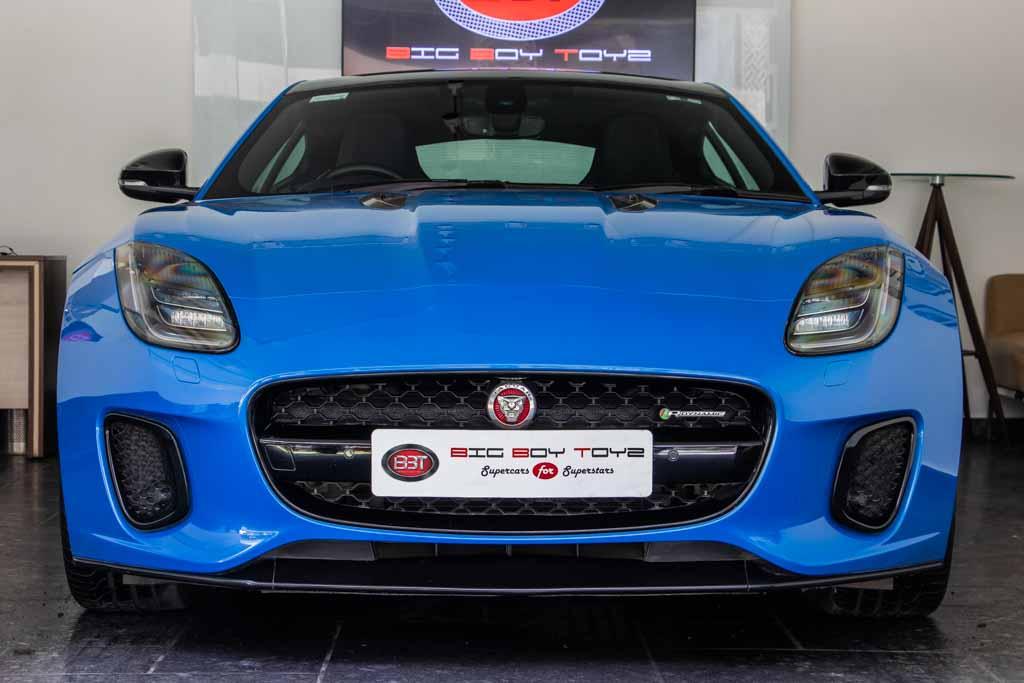 Jaguar F-type P300 R-Dynamic Coupe