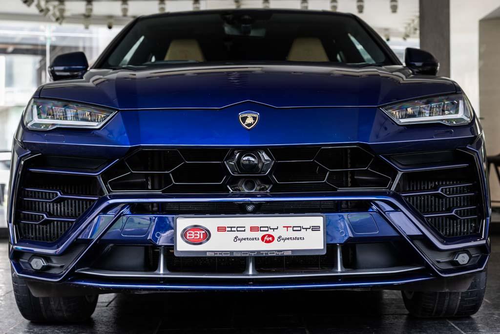 Lamborghini URUS 