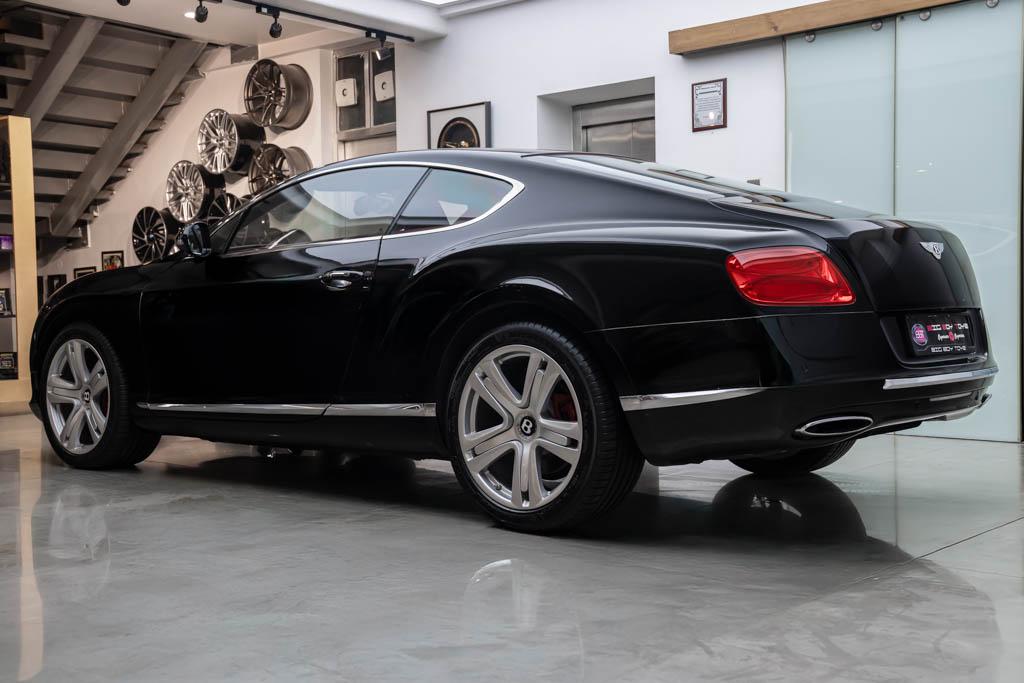 Bentley Continental GT W12