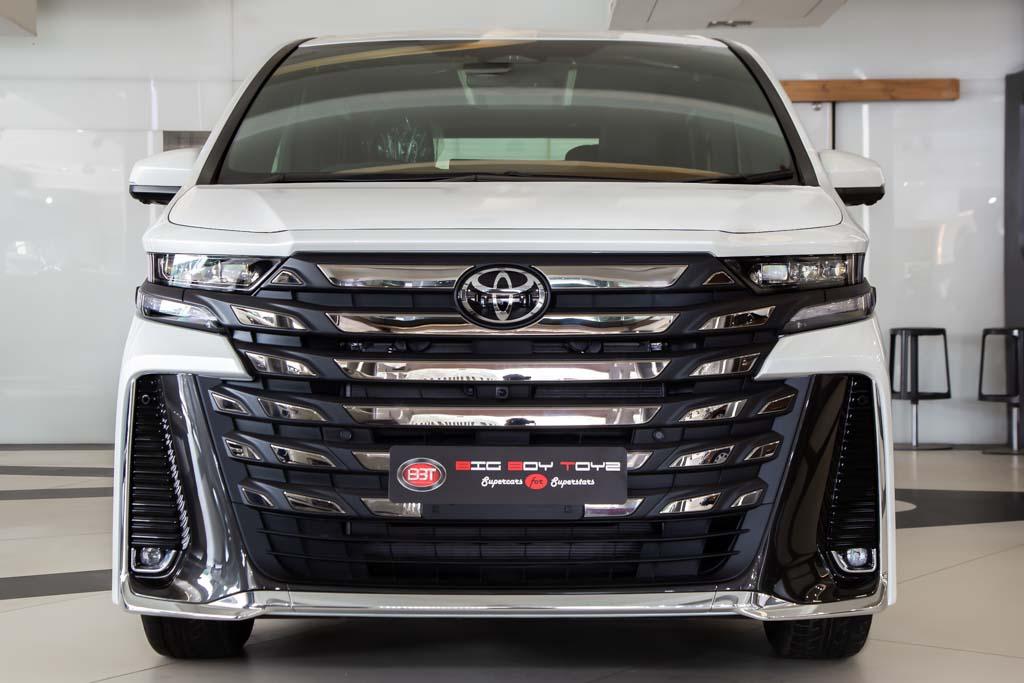 Toyota Vellfire Hi