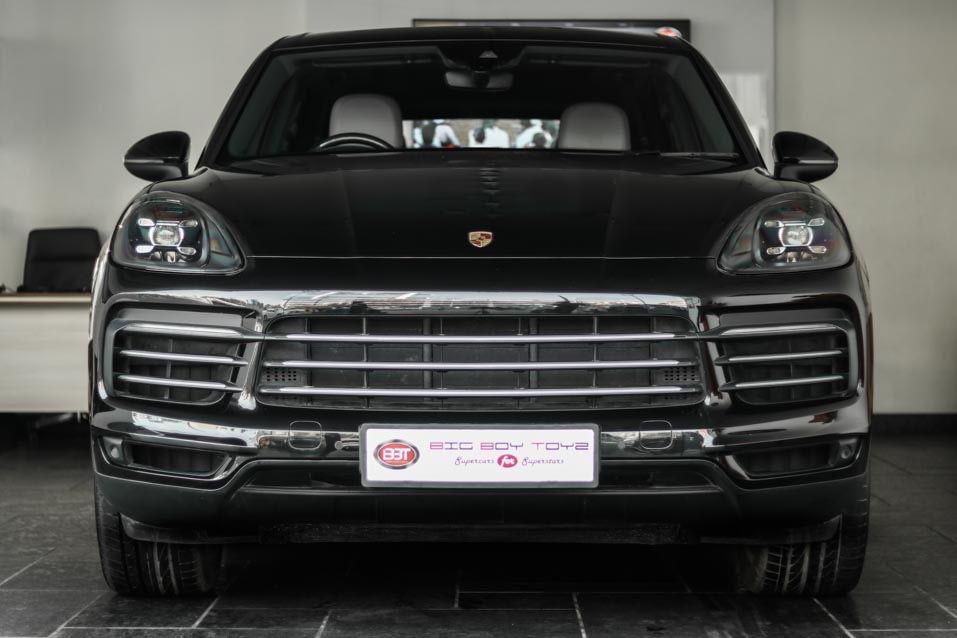 PORSCHE CAYENNE Platinum Edition