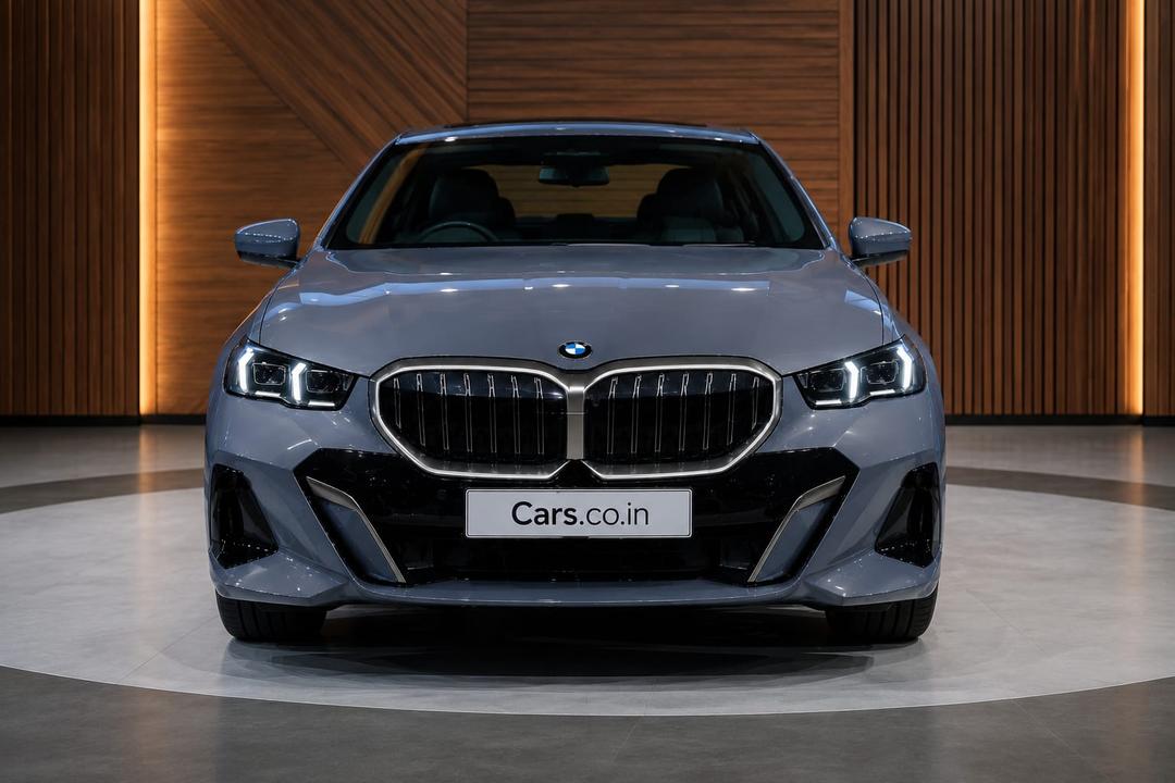 BMW 530Li LCI Sky Lounge