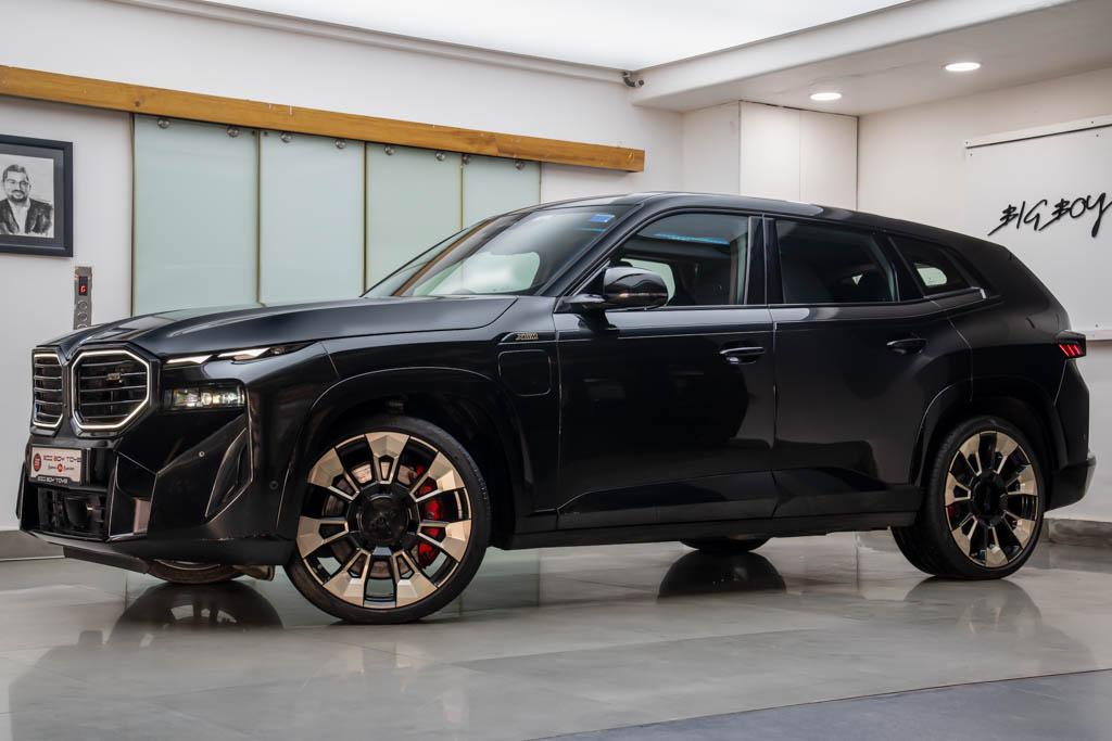 BMW XM