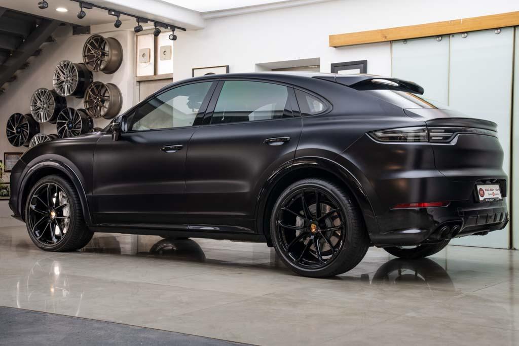 Porsche Cayenne Turbo Coupe