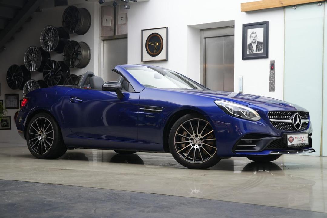 Mercedes Benz SLC 43 AMG