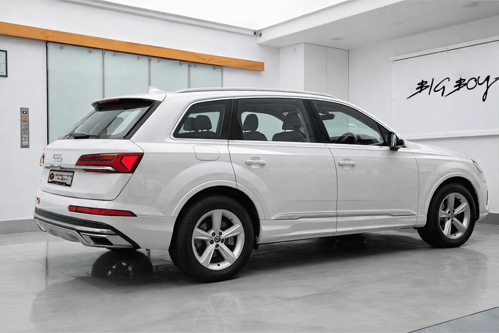 AUDI Q7 Premium Plus 55 TFSI