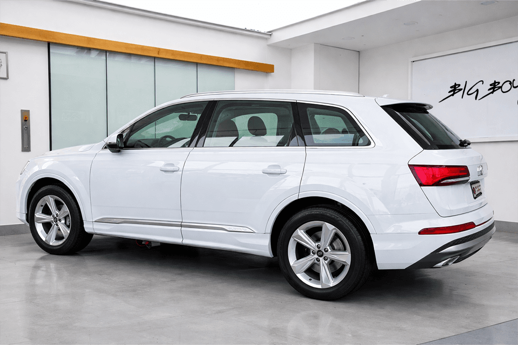 AUDI Q7 Premium Plus 55 TFSI
