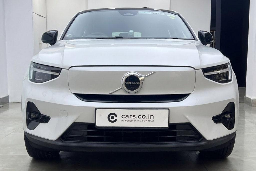 VOLVO C40 RECHARGE E80 (AWD)