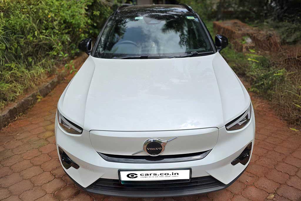 VOLVO XC40 RECHARGE P8
