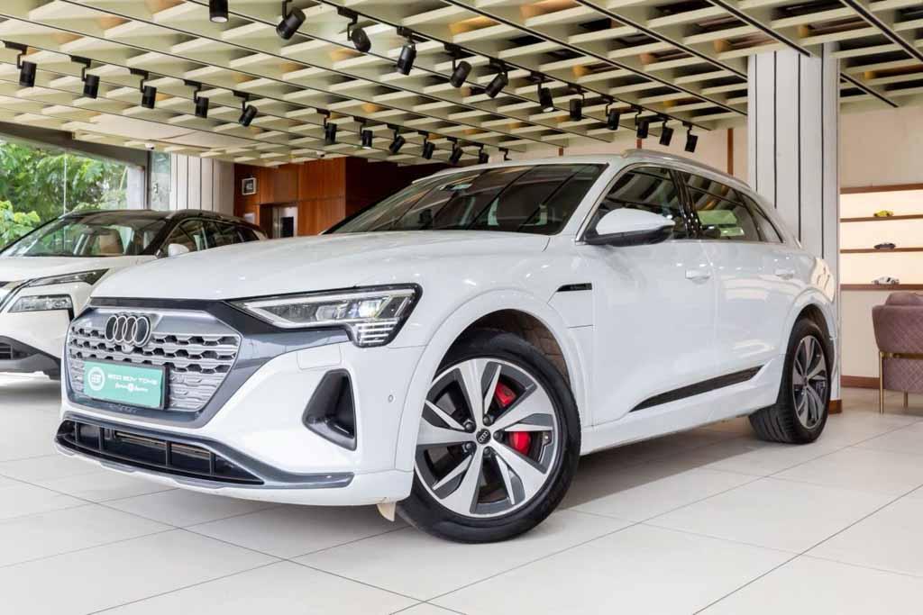 AUDI Q8 E-TRON 55 QUATTRO