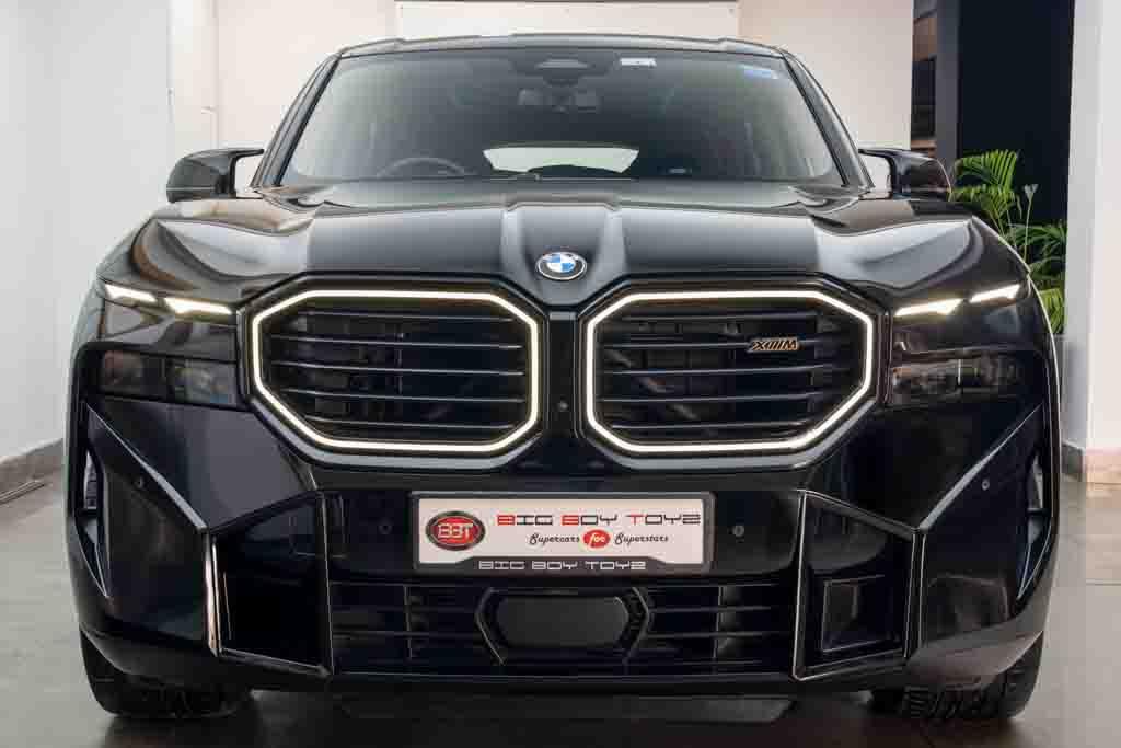 BMW XM