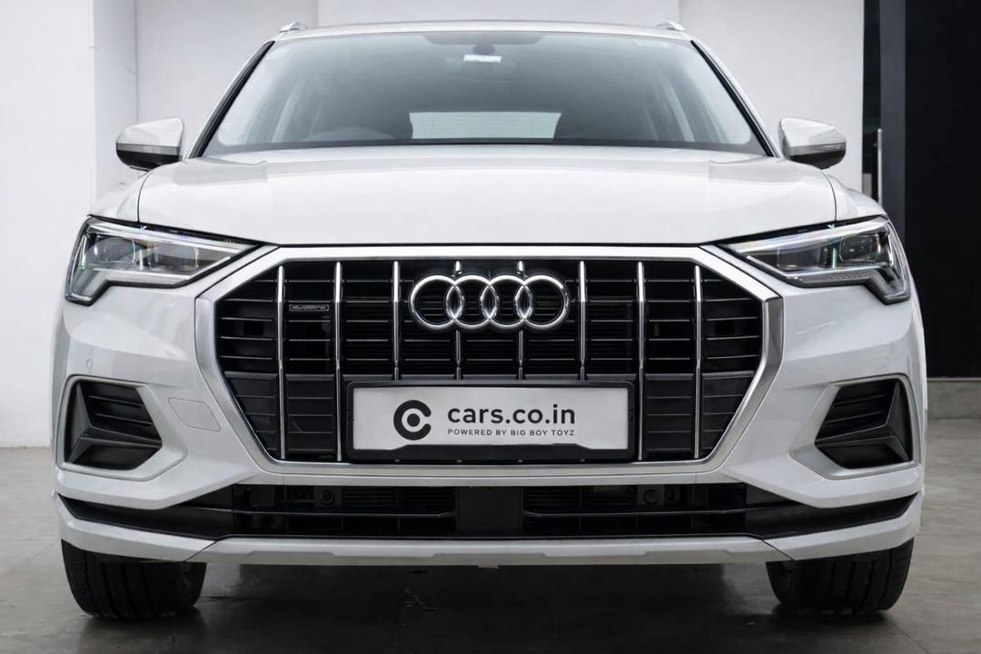 Audi Q3 40 TFSI Technology