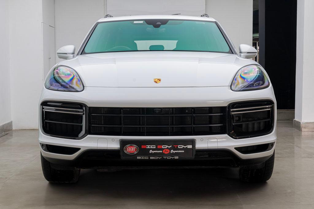Porsche Cayenne Turbo 