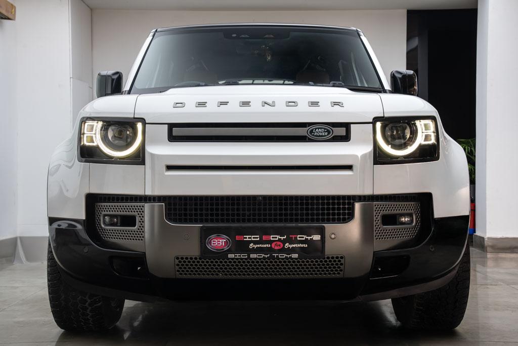 DEFENDER 5.0L 110 X Dynamic HSE