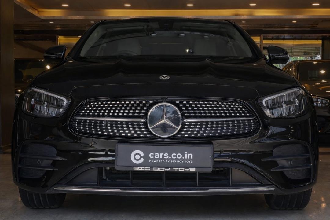 Mercedes Benz E200 AMG Line