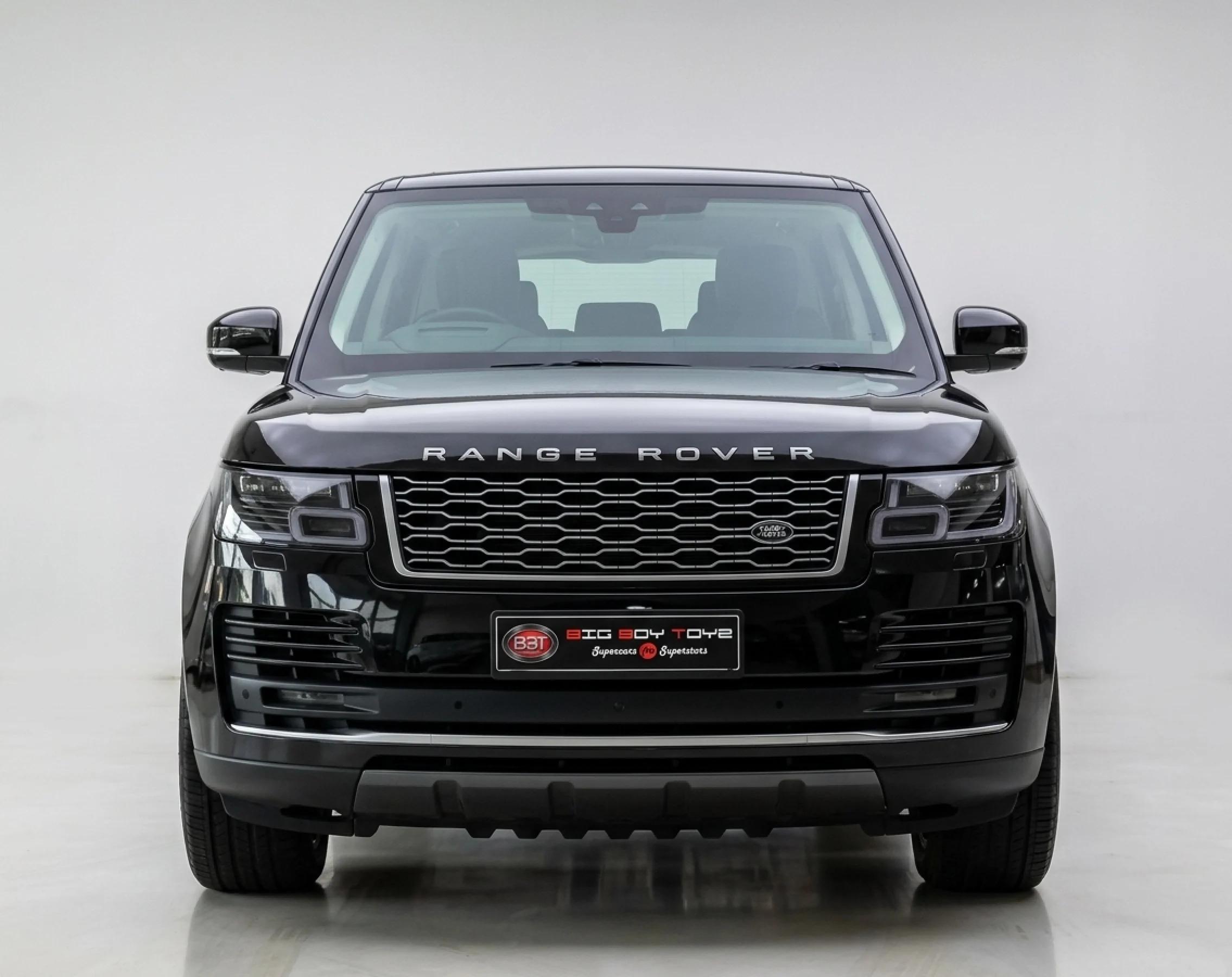 Range Rover - image 1