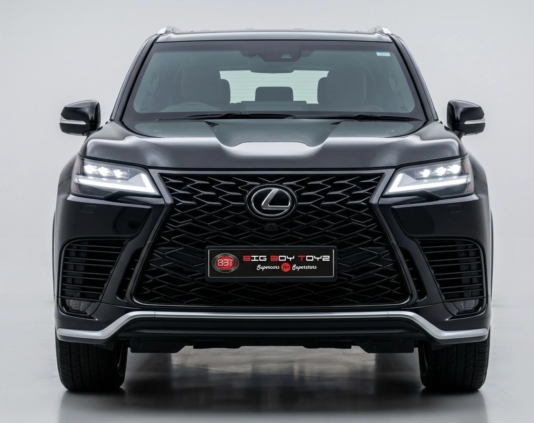 Lexus LX - image 1
