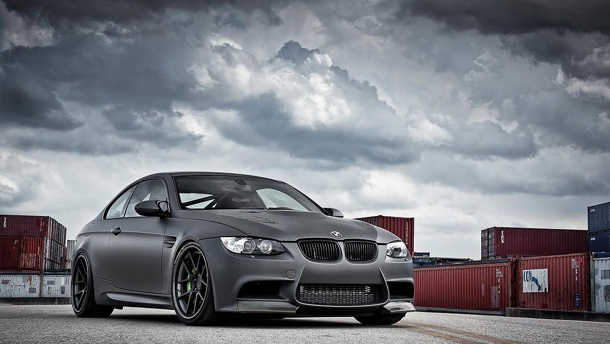 With BMW M3, the Firebrand, there is NO Limit!