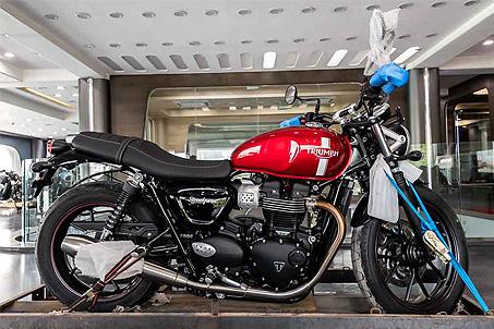 Triumph Street Twin