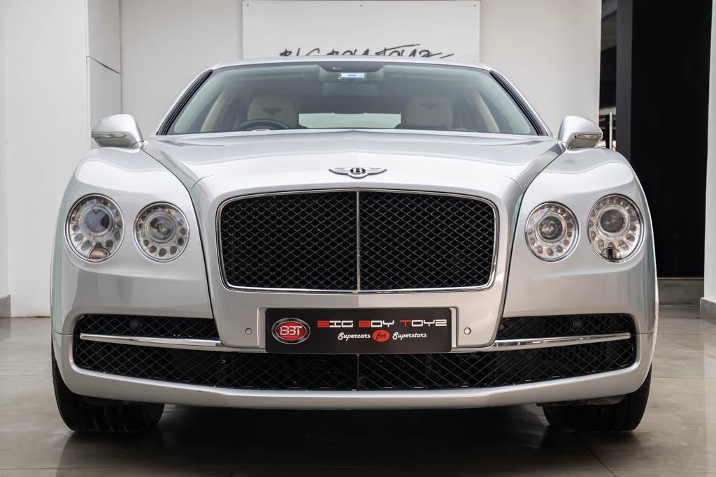 BENTLEY FLYING SPUR 'W12'