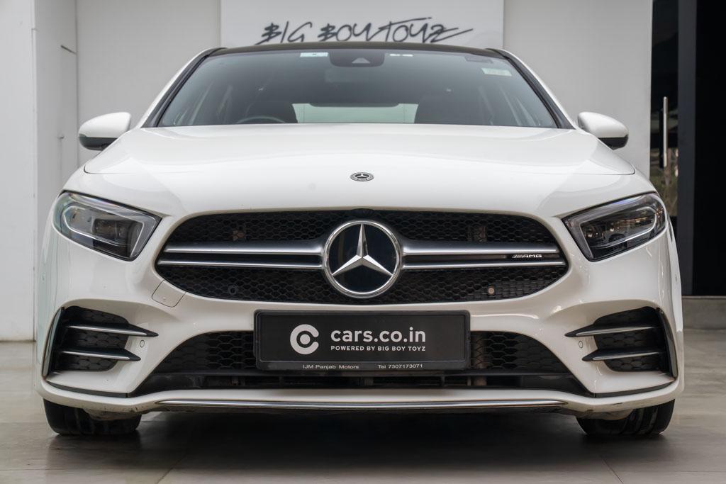 MERCEDES BENZ AMG A35 4MATIC LIMOUSINE