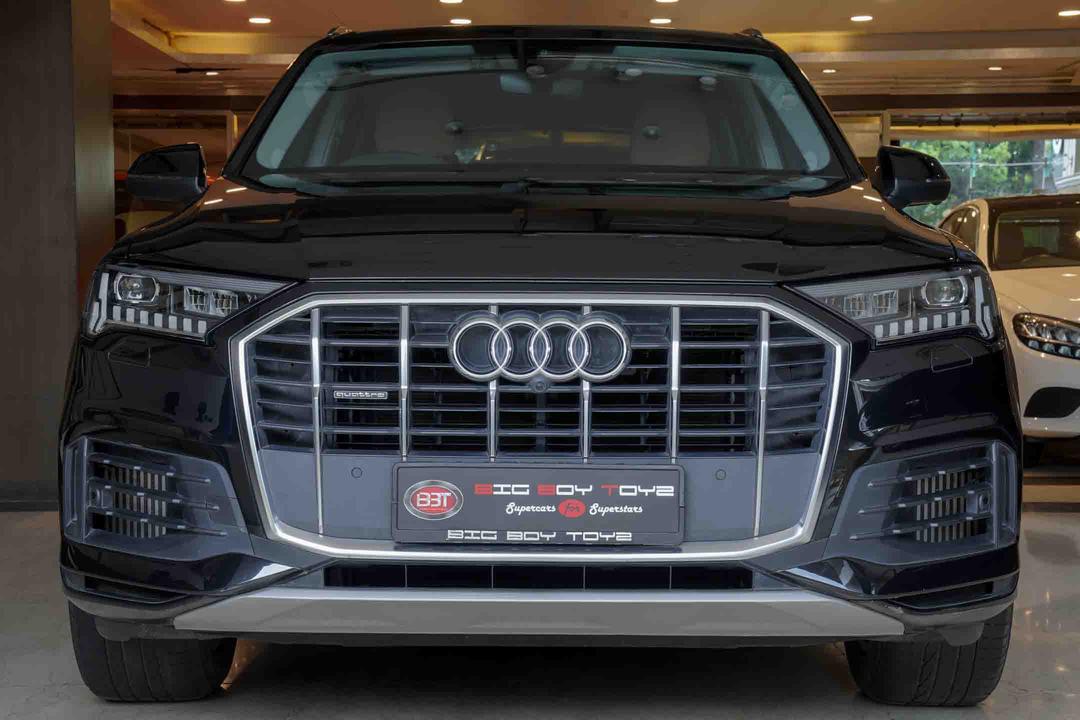 AUDI Q7 TECHNOLOGY 55 TFSI