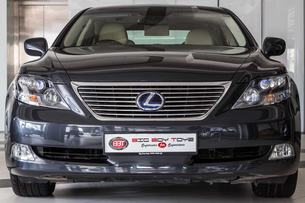 Lexus LS 600H