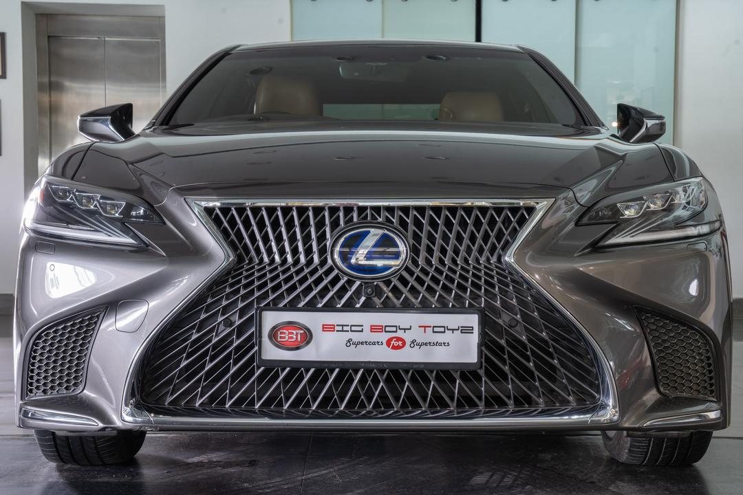 LEXUS LS500H Ultra Luxury
