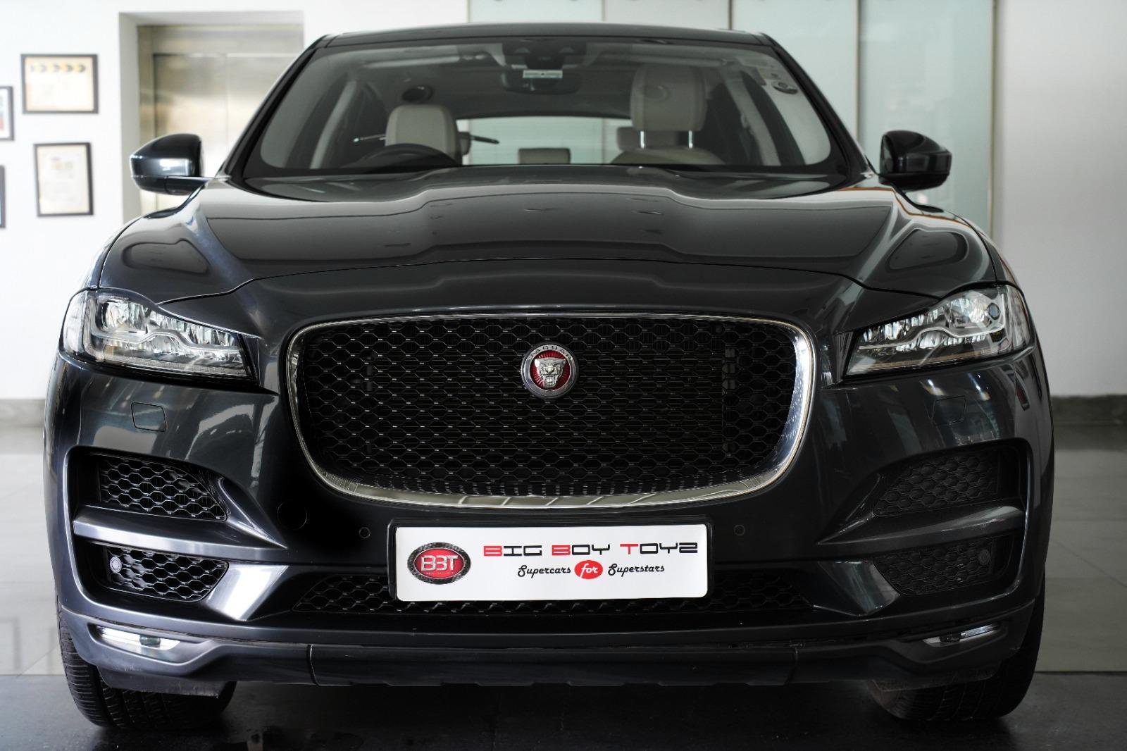JAGUAR F-PACE Prestige