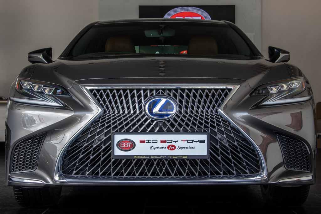 LEXUS LS500h Ultra Luxury