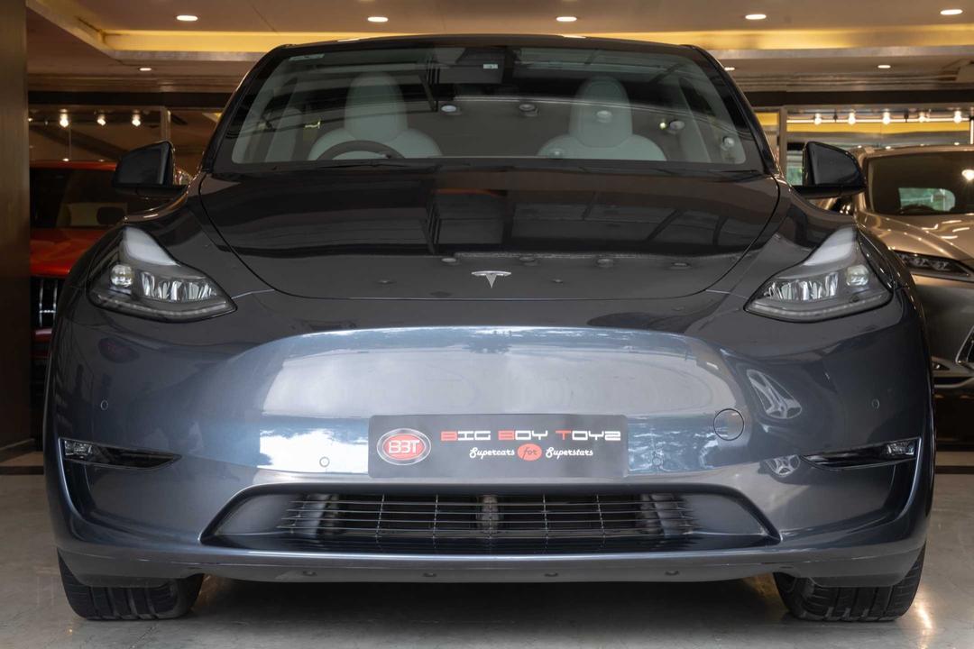 Tesla Model Y Long Range AWD