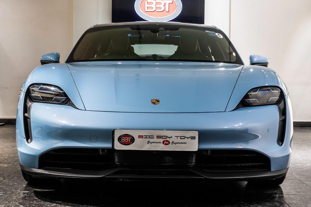 Porsche Taycan RWD