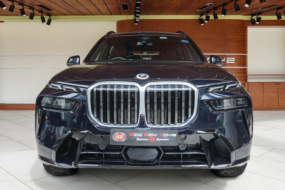 BMW X7 LCI XDRIVE40I M SPORT