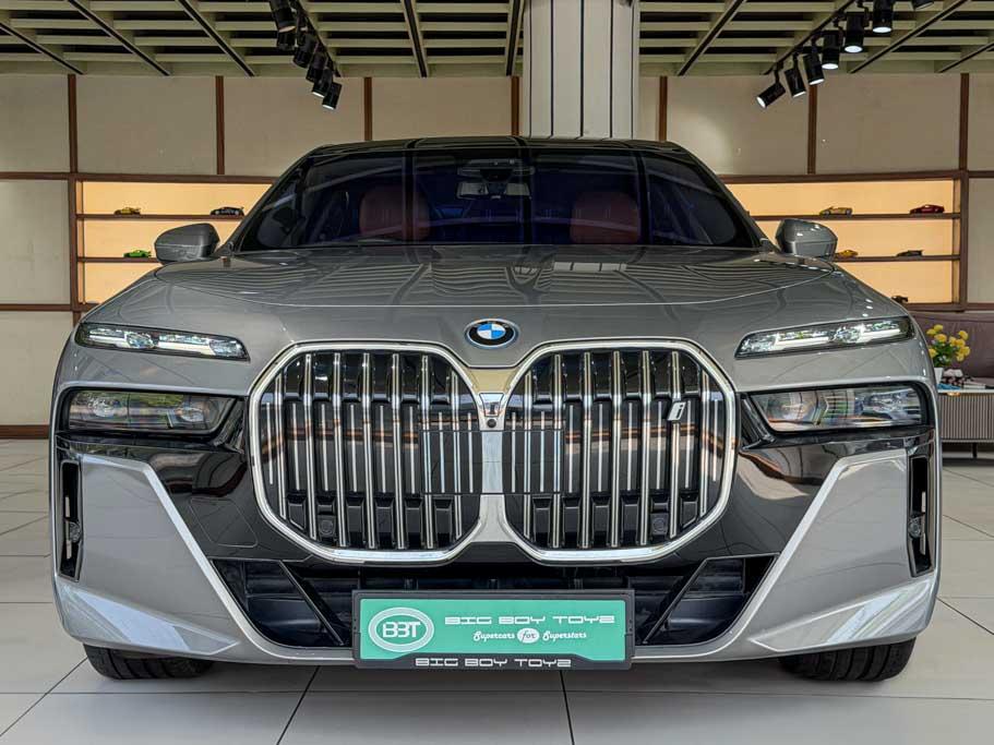 BMW I7 XDRIVE60 M SPORT
