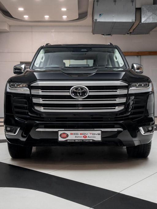 TOYOTA LAND CRUISER LC300